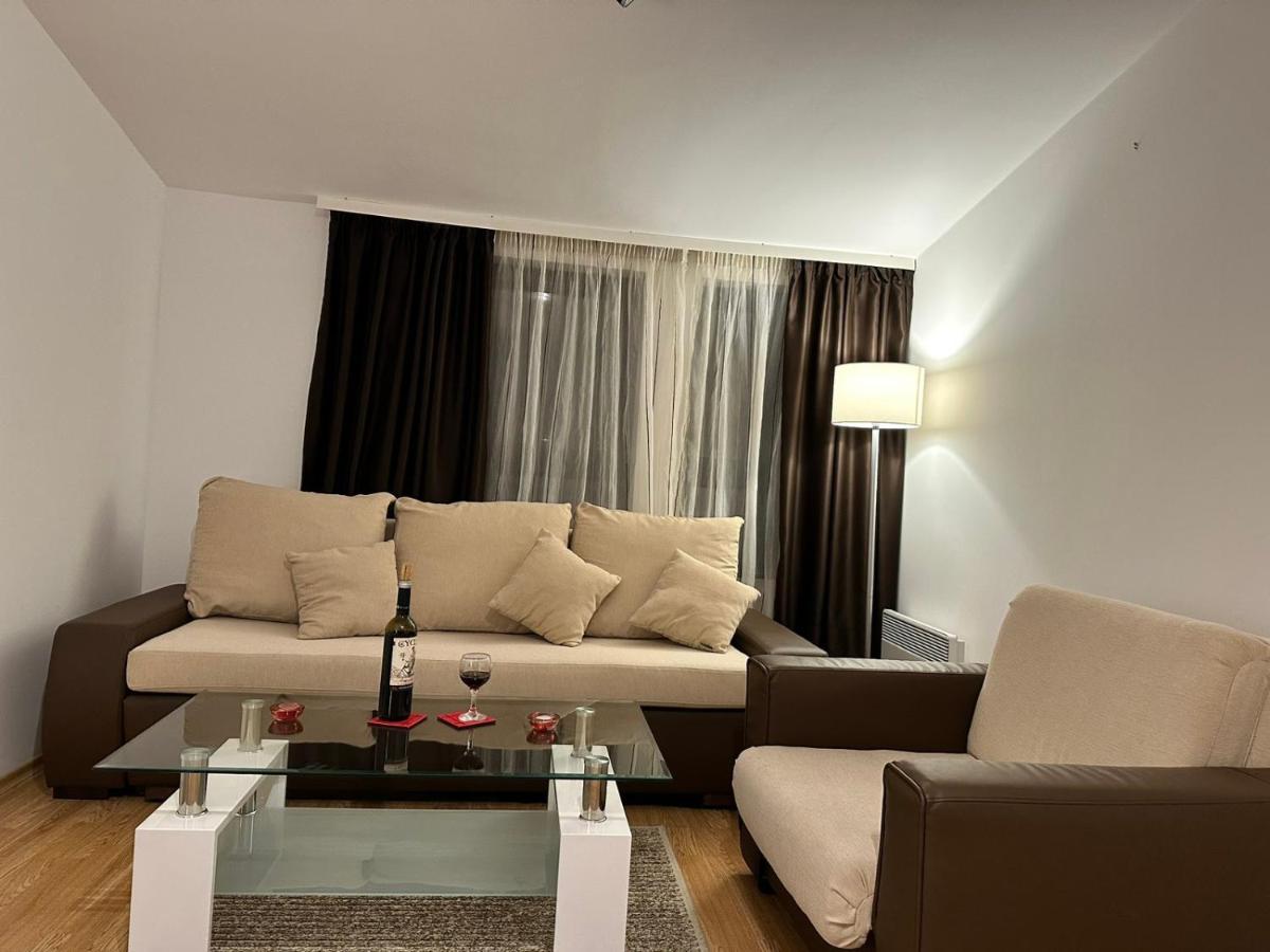 Aspen Luxury Apartamnet رازلوغ المظهر الخارجي الصورة
